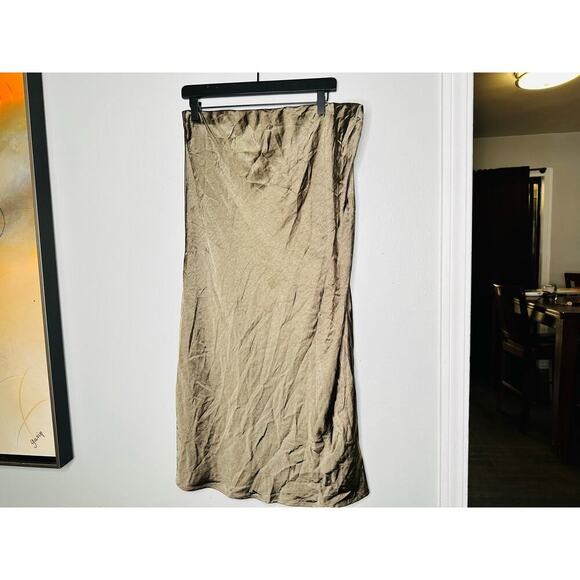 RIPE Gold Satin Shine Midi Maternity Slip Style Skirt Size Extra Large - Picture 4 of 10